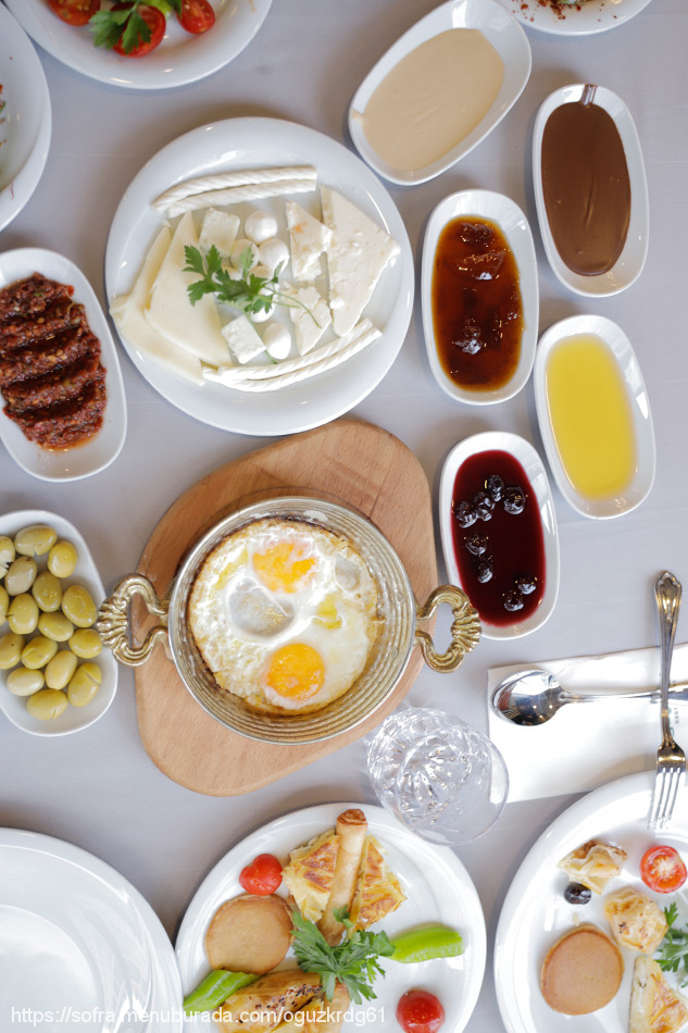 Yeşiloğlu Restaurant, İstiklal Menü Fotoğrafı