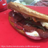 Sandwichbox, Hoşdere  Menü Fotoğrafı Orta