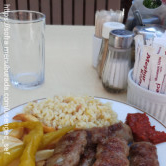 Köfteci Muammer Usta, İçerenköy Merkez  Menü Fotoğrafı Orta
