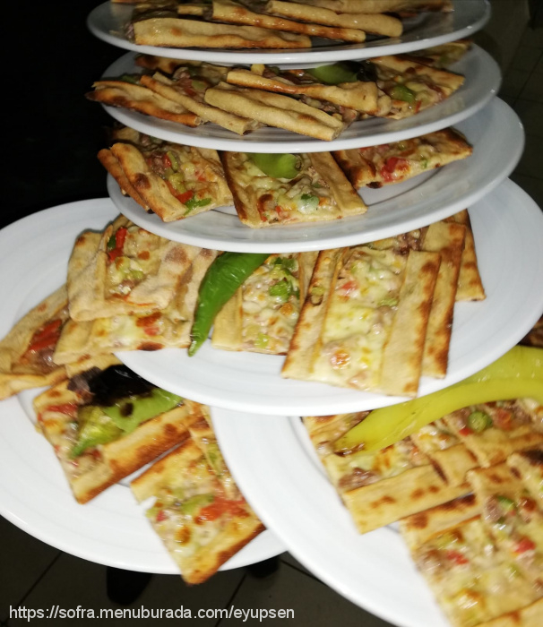 Mevlana Etli Ekmek Ve Kebap Salonu, Bozyazı Menü Fotoğrafı