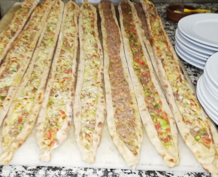Mevlana Etli Ekmek Ve Kebap Salonu, Bozyazı Menü Fotoğrafı