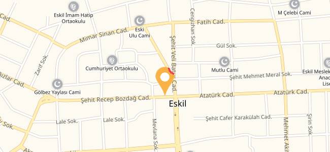 Arkadaşlar Etli Ekmek, Eskil Merkez