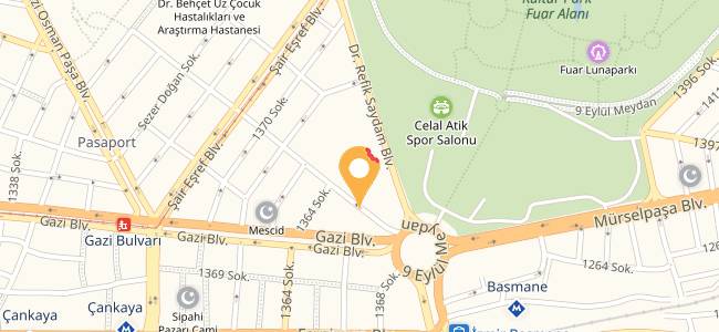 Samsa Cafe, İsmet Kaptan