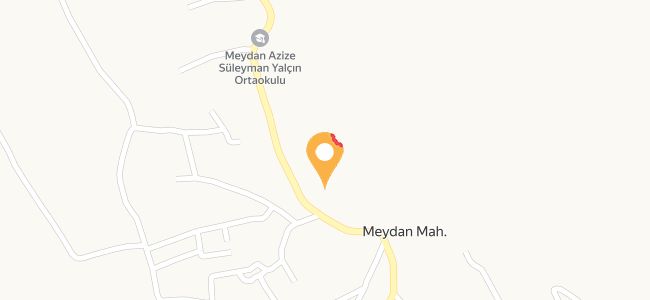 Mert Çay Bahçesi, Meydan